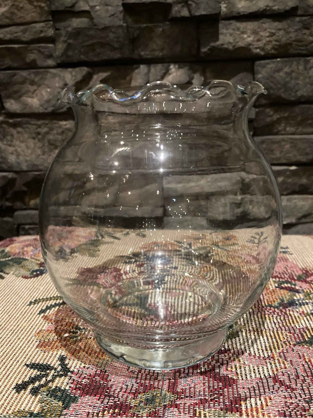 Clear Glass Ruffled Rim Vase